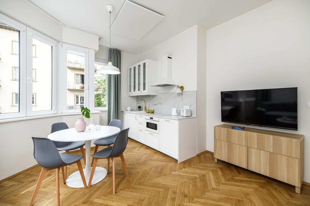 Native Apartments Zulawskiego 8 Красков Екстериор снимка